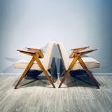 Paire de fauteuils « Bunny » de J. Chierowski 60
