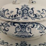Sleeping saucière with lid, Creil and Montereau, Rouen model