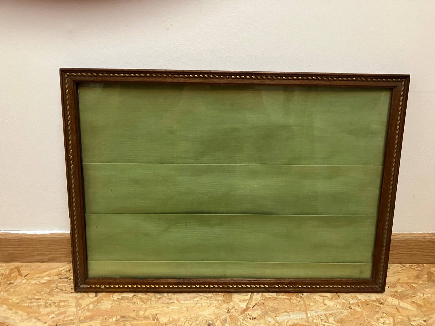 Carved wood photo frame