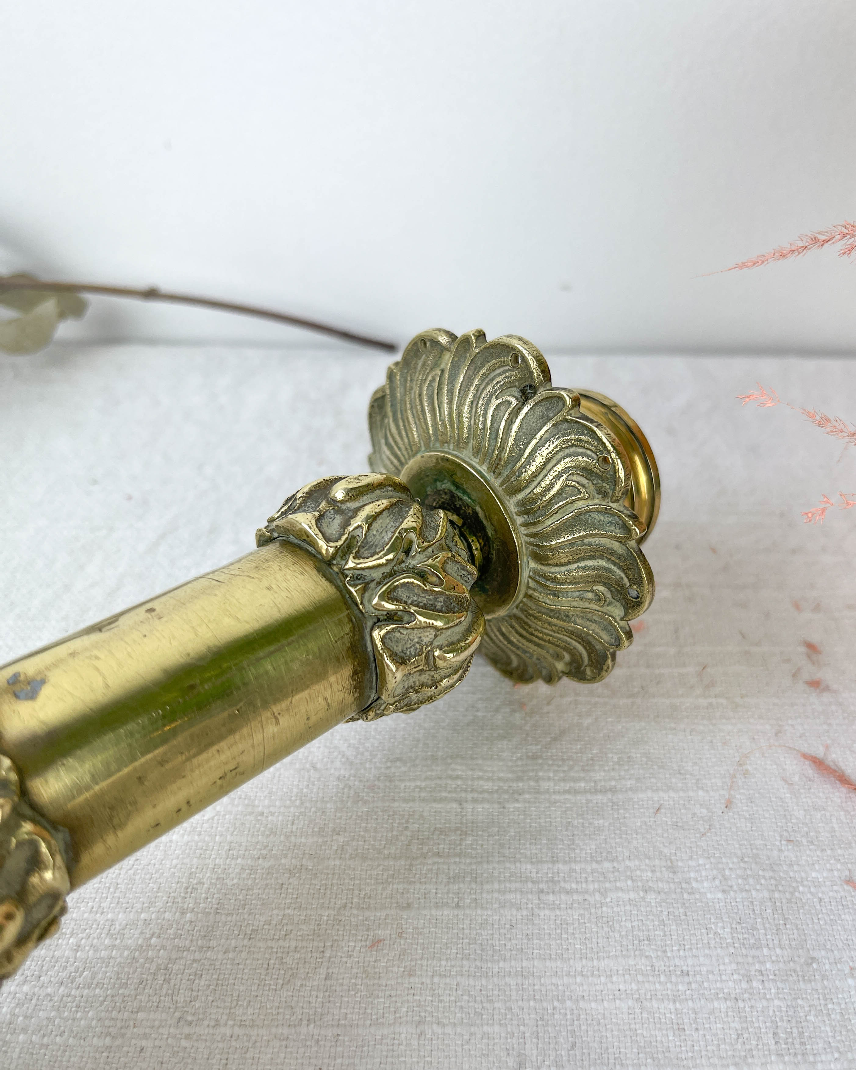 Candle holder in chiseled bronze Louis XVI style