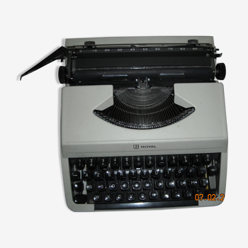 royal litton writing machine