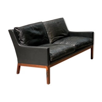 Danish rio palisander & black leather sofa by Kai Lyngfeldt Larsen for Søren Willadsen