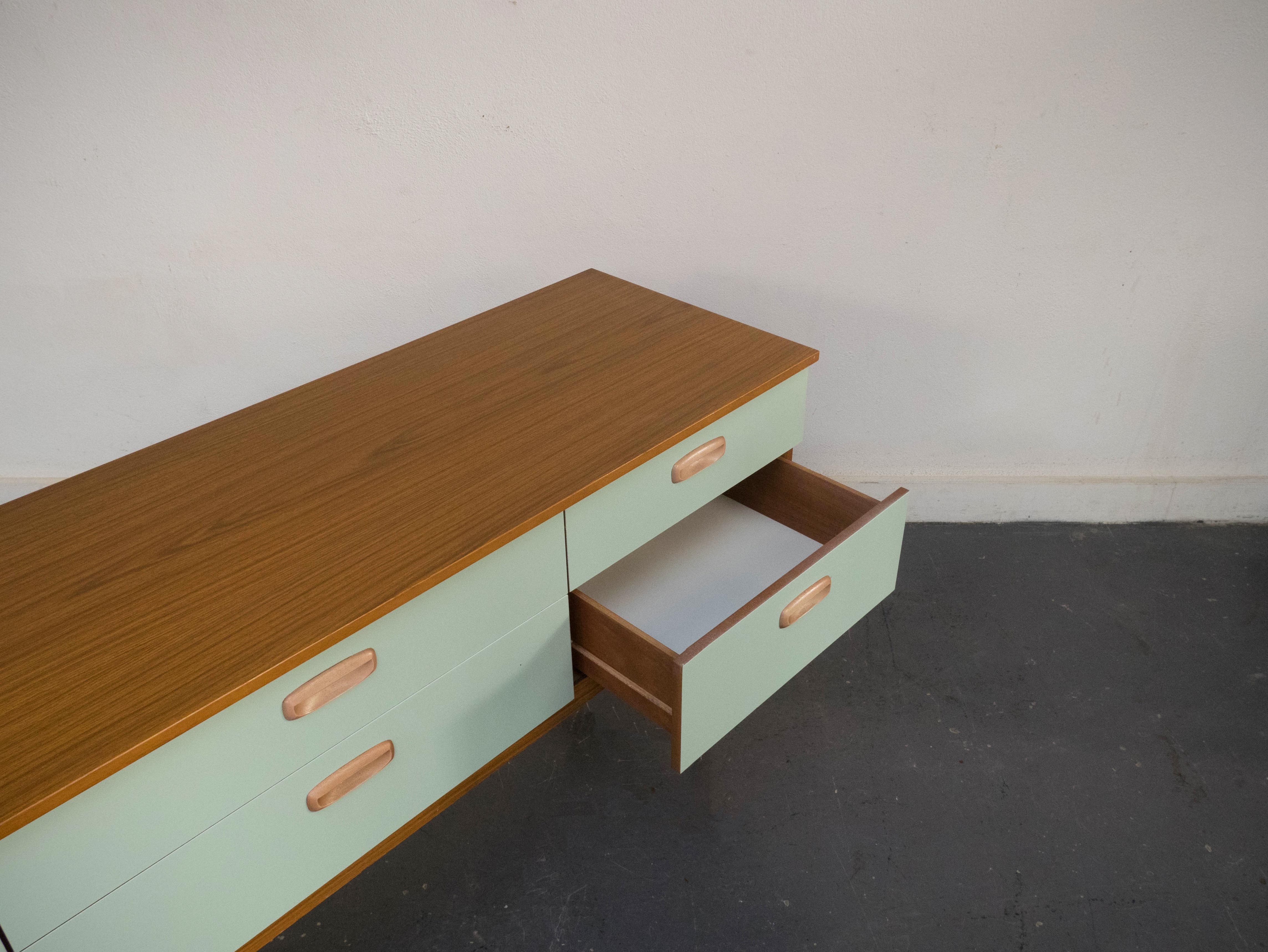 Enfilade scandinave 152 cm