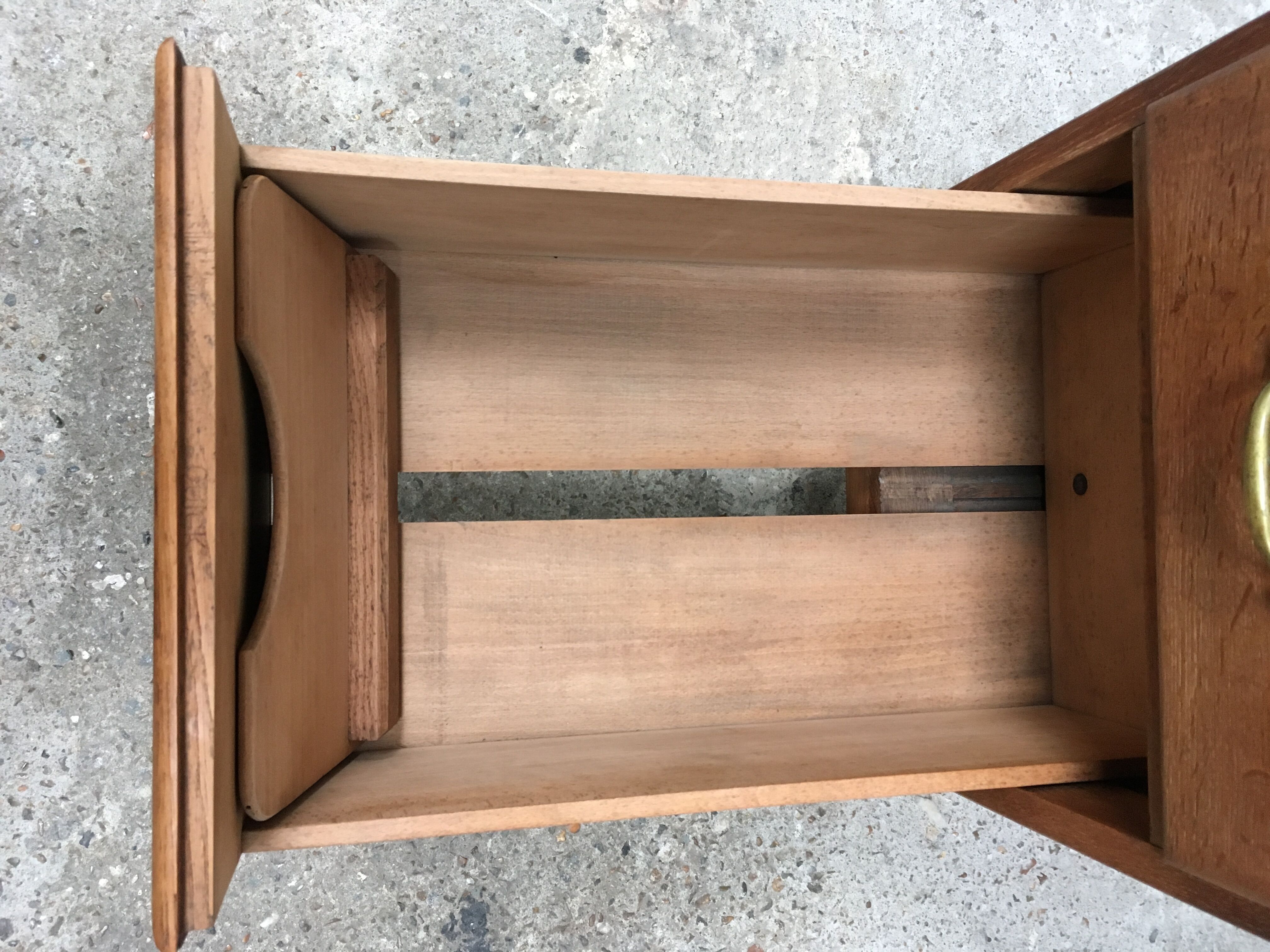 Cabinet with drawers