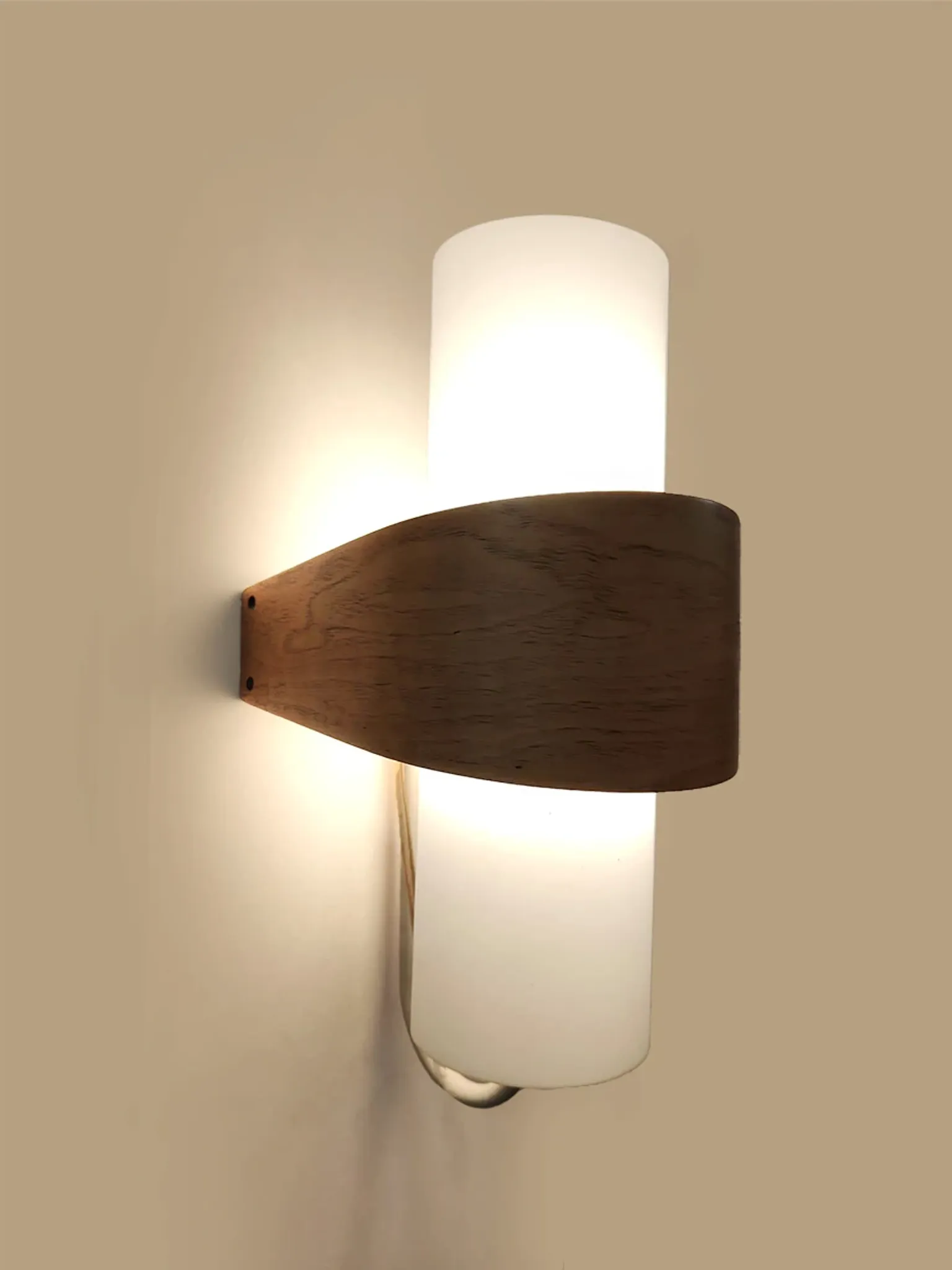Dutch design opal glass NX 40 vintage wall lamp Louis Kalff Philips