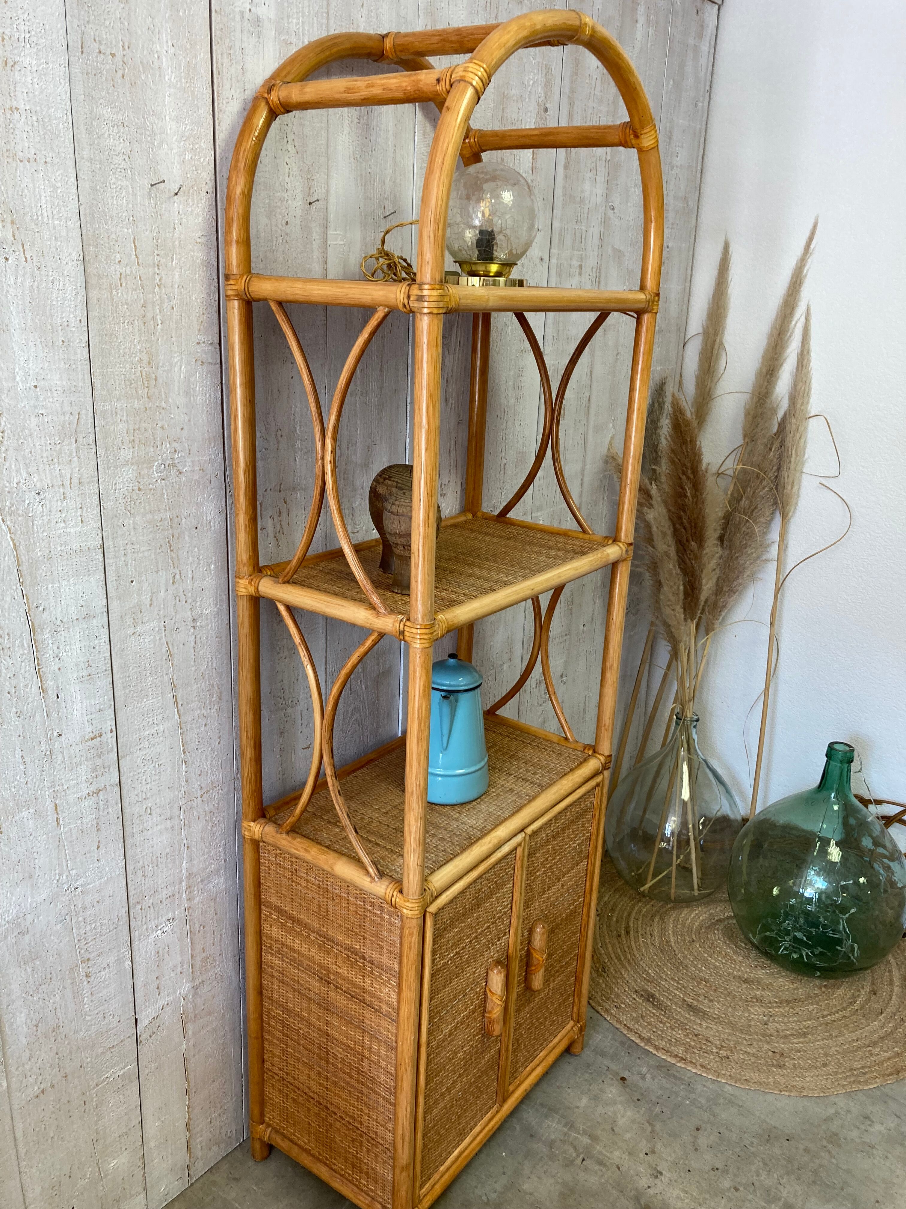 Vintage rattan floor