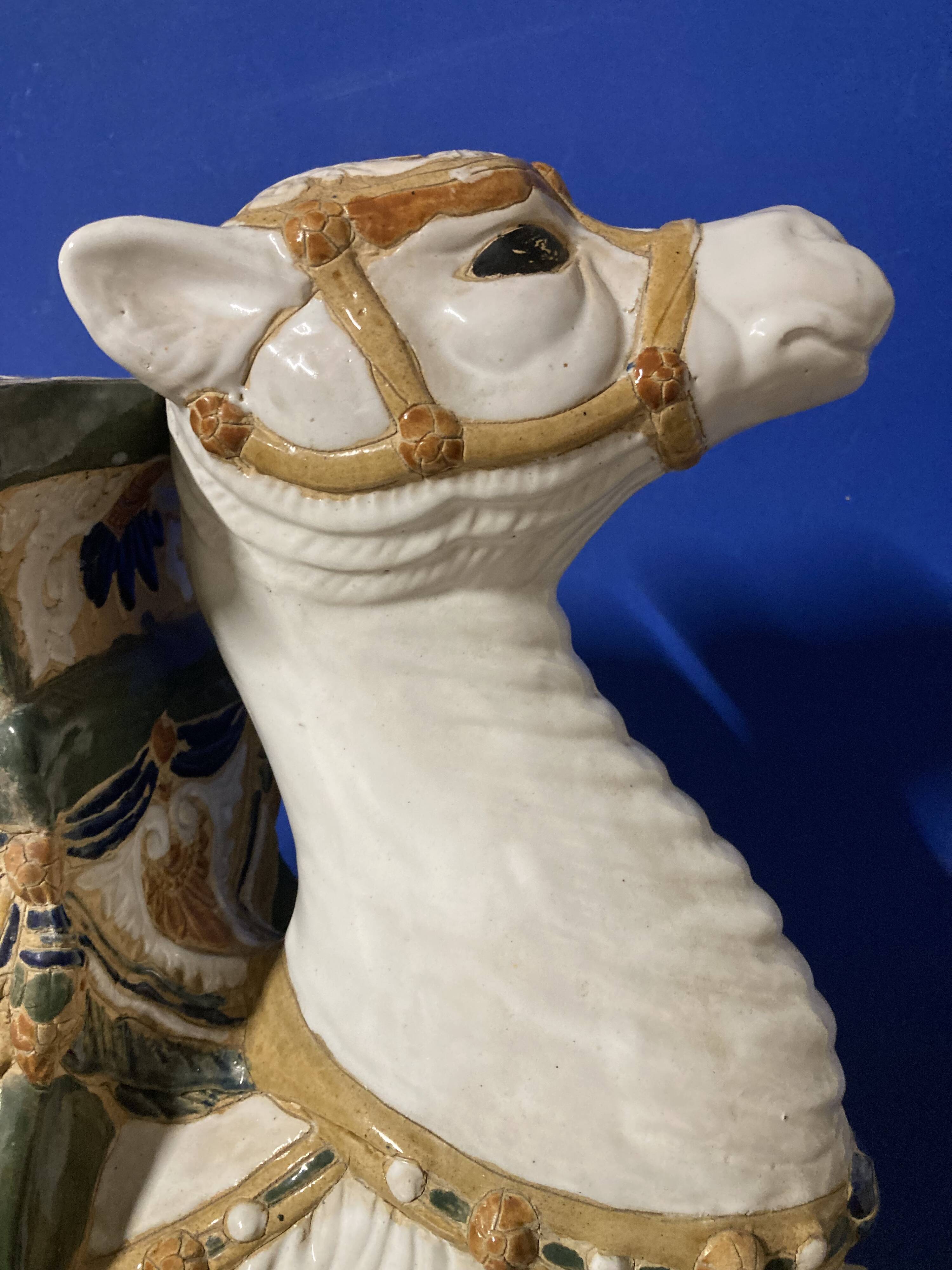 Ceramic dromedary