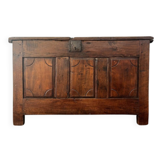 Coffre ancien en chêne