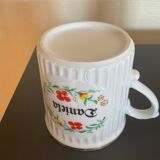 Kitsch old cups