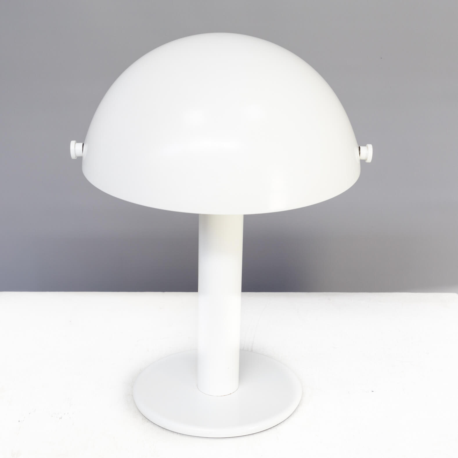 Lampe de table champignon en métal blanc des années 90
