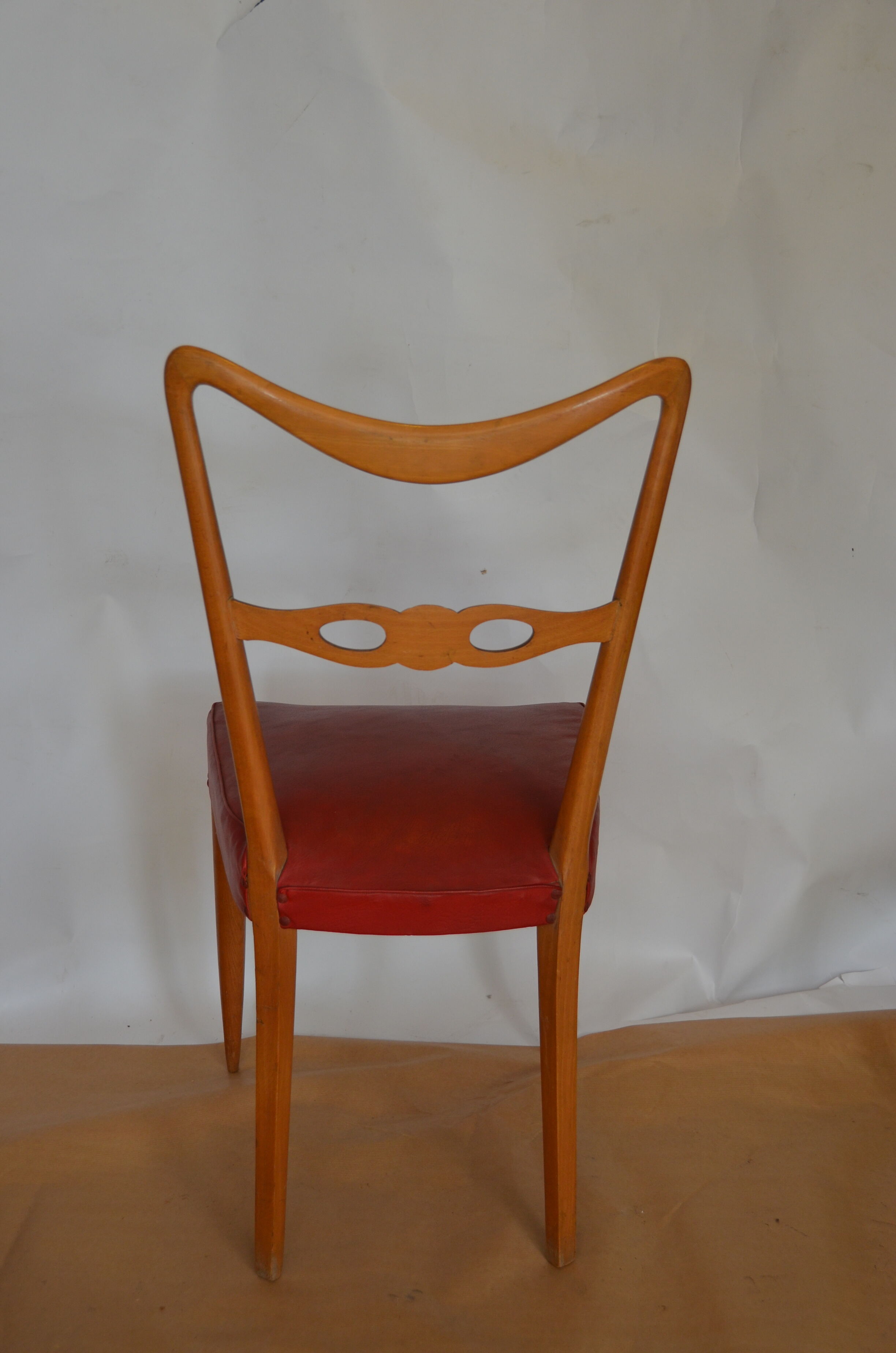 Series of six vintage chairs
