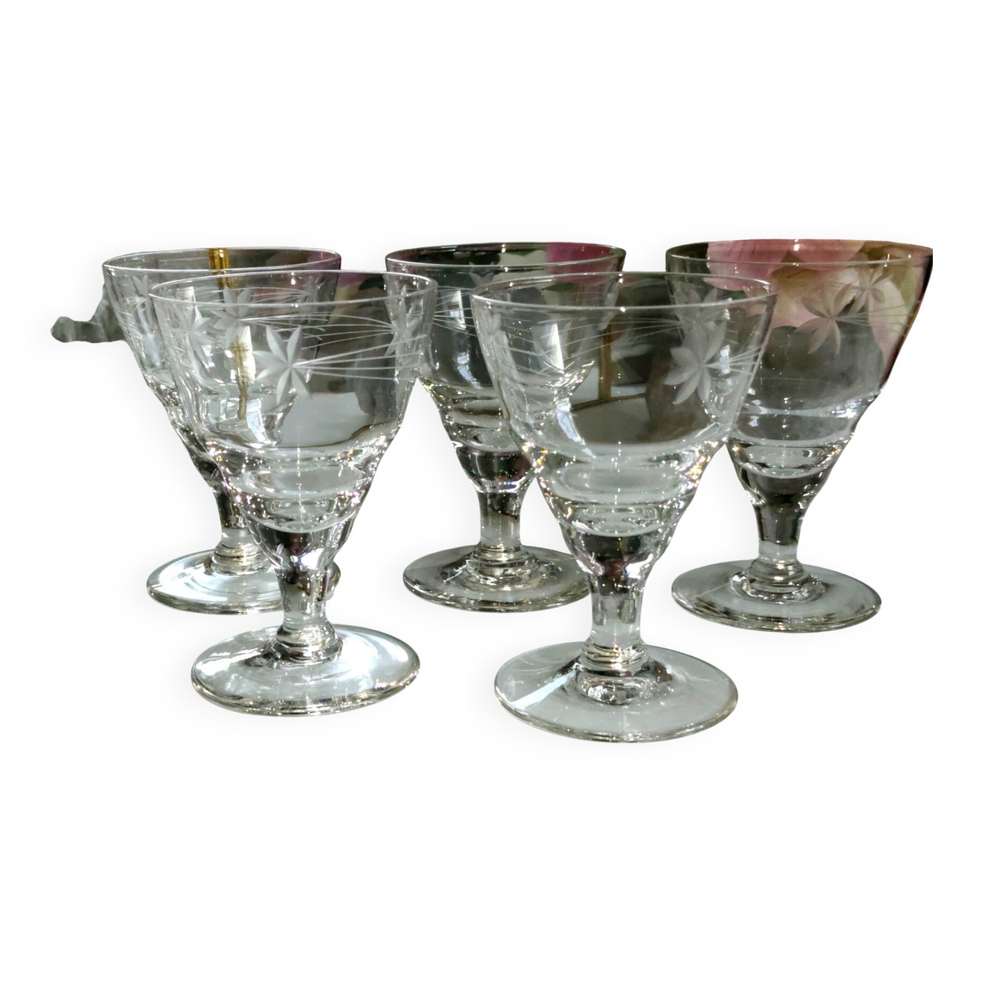 Grab it: Set of 5 Art Deco engraved crystal wine glasses - 1920
