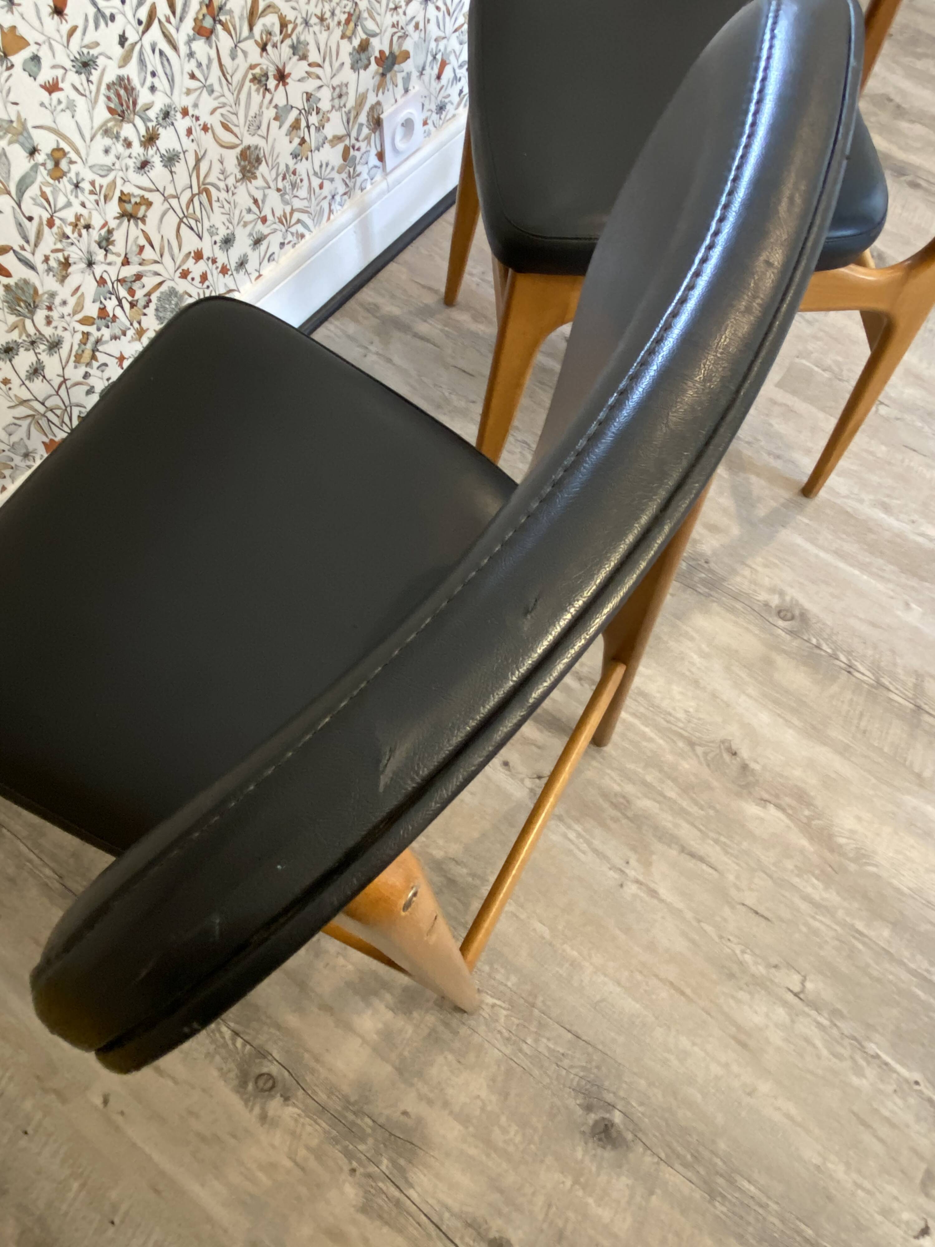 Pair of stella chairs scandinavian design