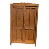 Armoire parisienne