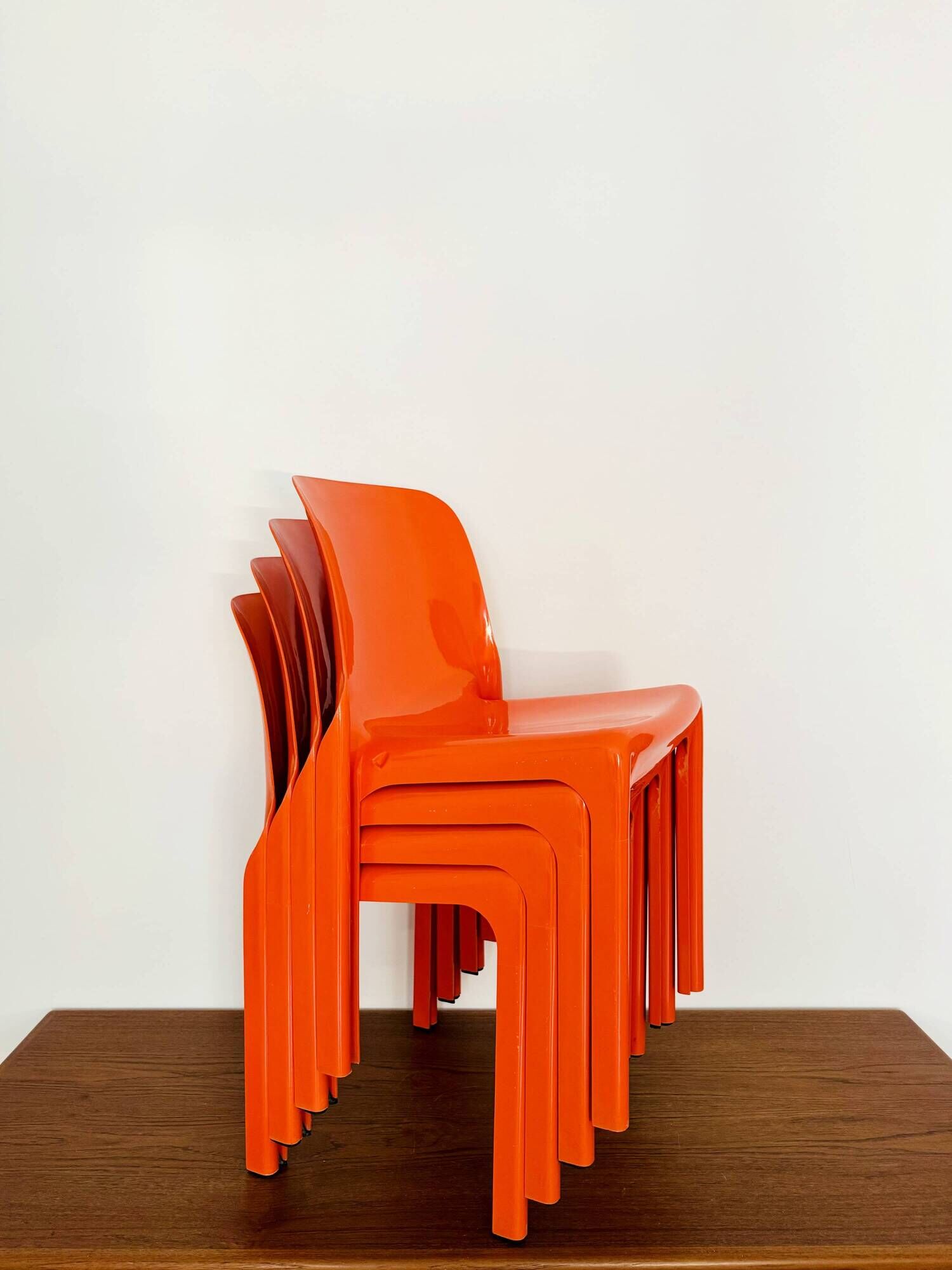 Set of 4 Selene Dining Chairs by Vico Magistretti for Artemide Milano
