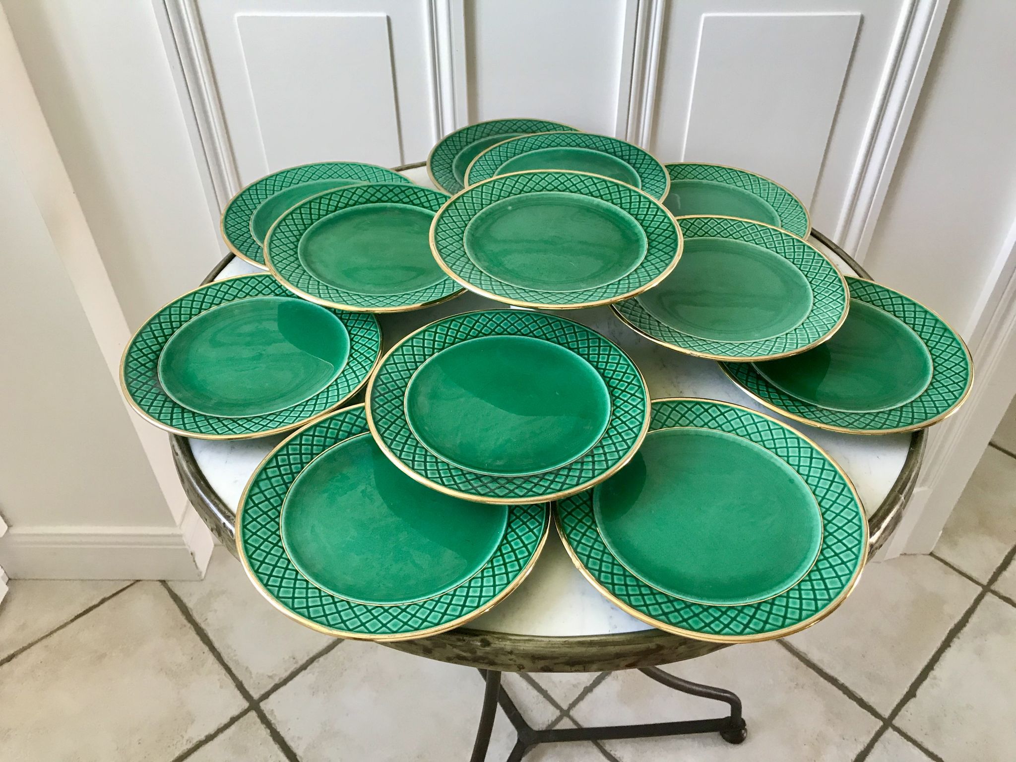 dessert service 12 dessert plates and a green and golden Art Deco cake dish 40s