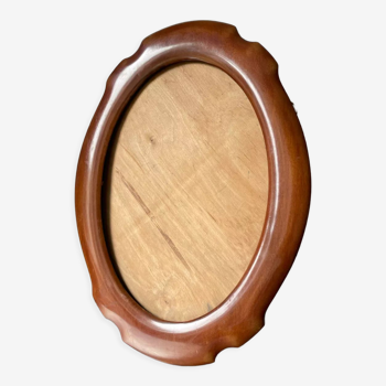 Oval mahogany picture frame