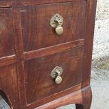 Chippendale-style desk in mahogany veneer.