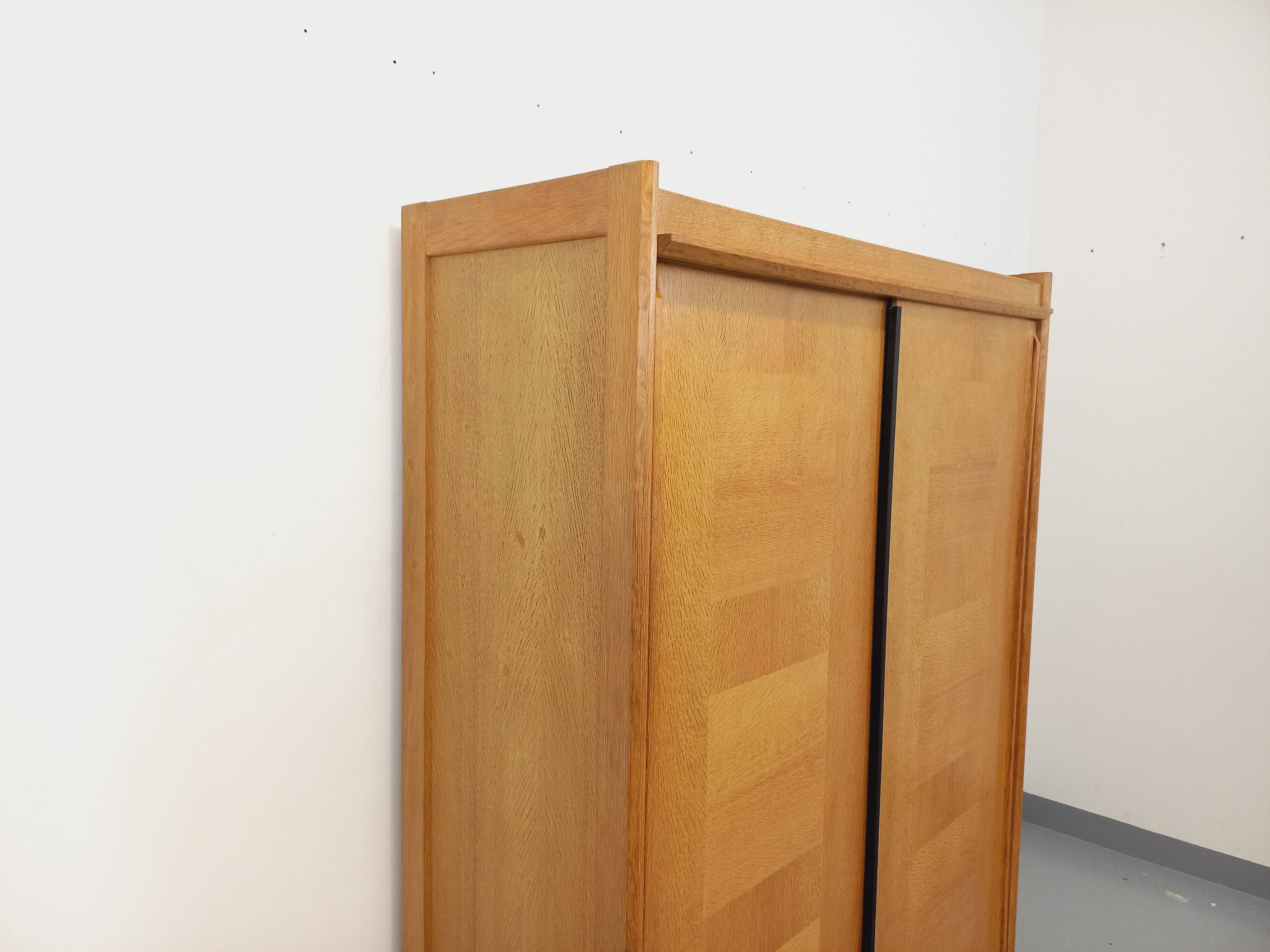 Vintage Guillerme et Chambron wardrobe in solid oak from the 60s