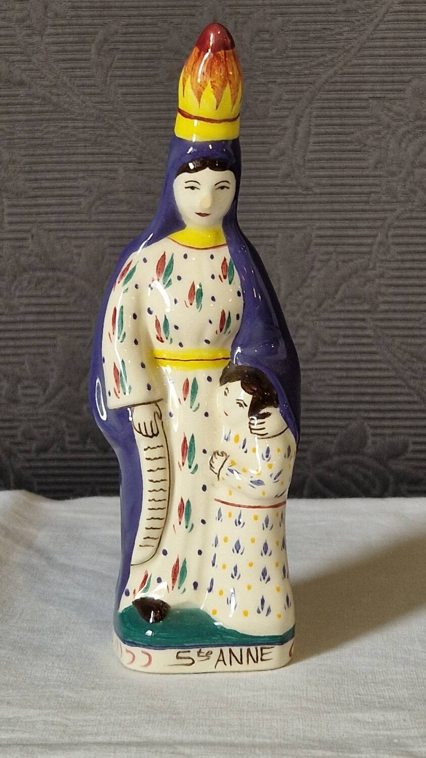 Saint Anne earthenware Quimper