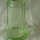 Saupoudreuse en verre en verre a facettes couleur ouraline