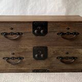 Japanese chest of drawers (tansu)