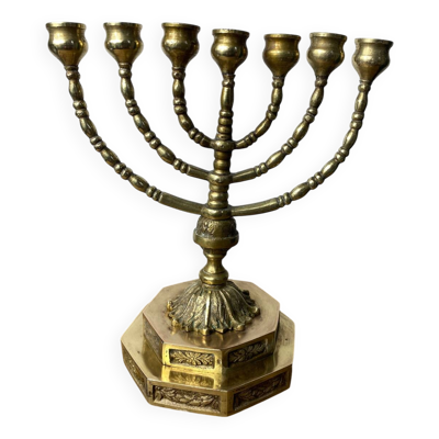 Bougeoir, Menorah à 7 branches en laiton