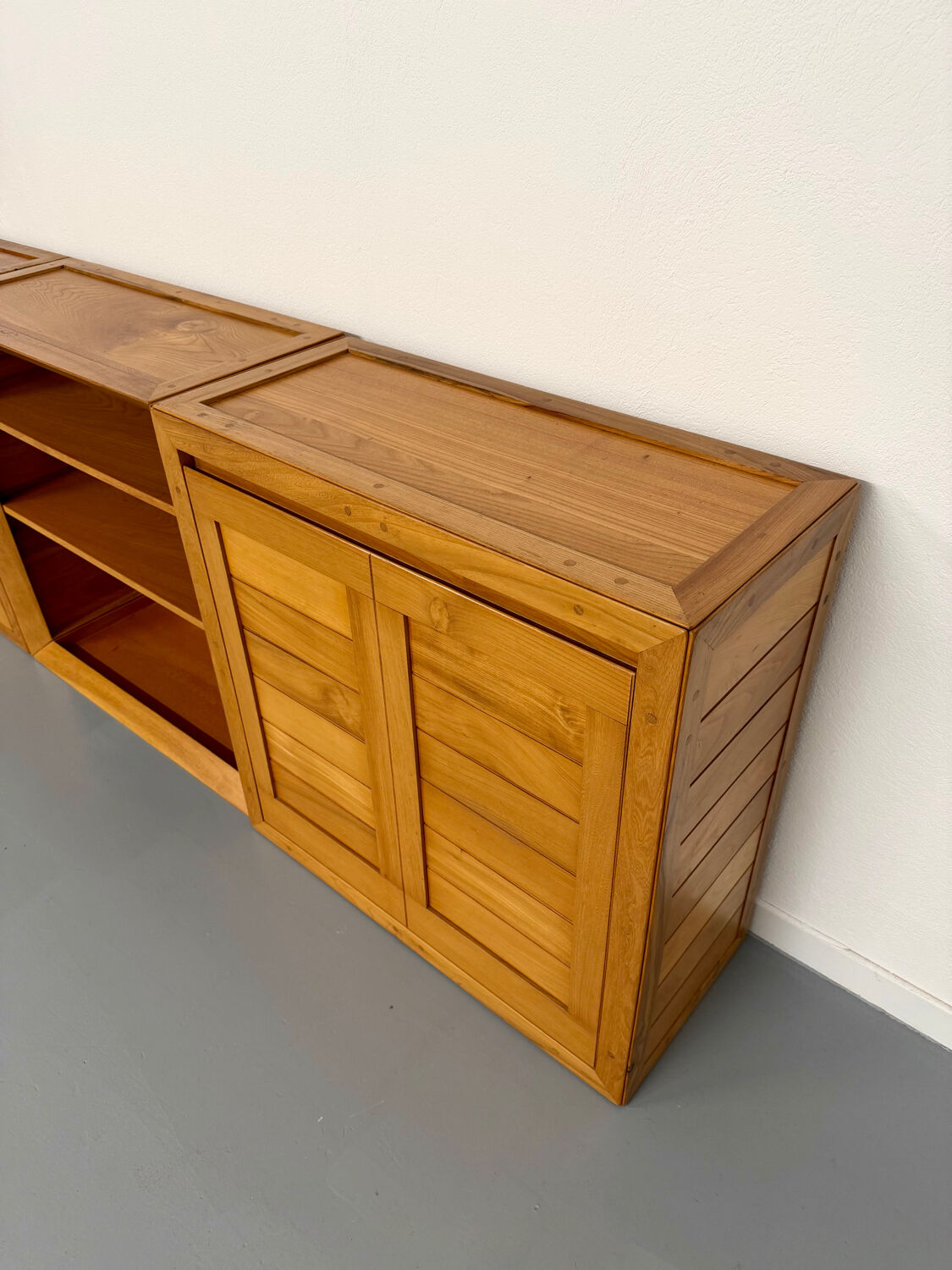 Modular sideboard Ateliers Chauvin solid wood design 70s
