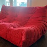 100% original - Ligne Roset Togo 3-seater bench – Red Alcantara (Goya