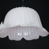 Large vintage flower-shaped chandelier in pink Murano glass, Italy 1980s.