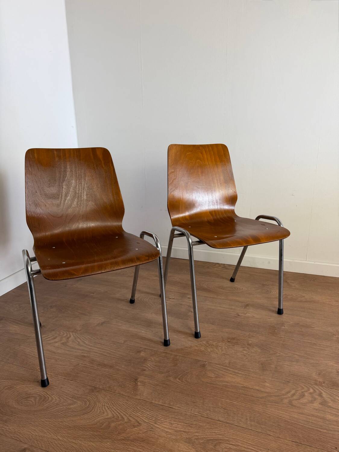 Vintage Pagholz stacking chairs in wood and metal