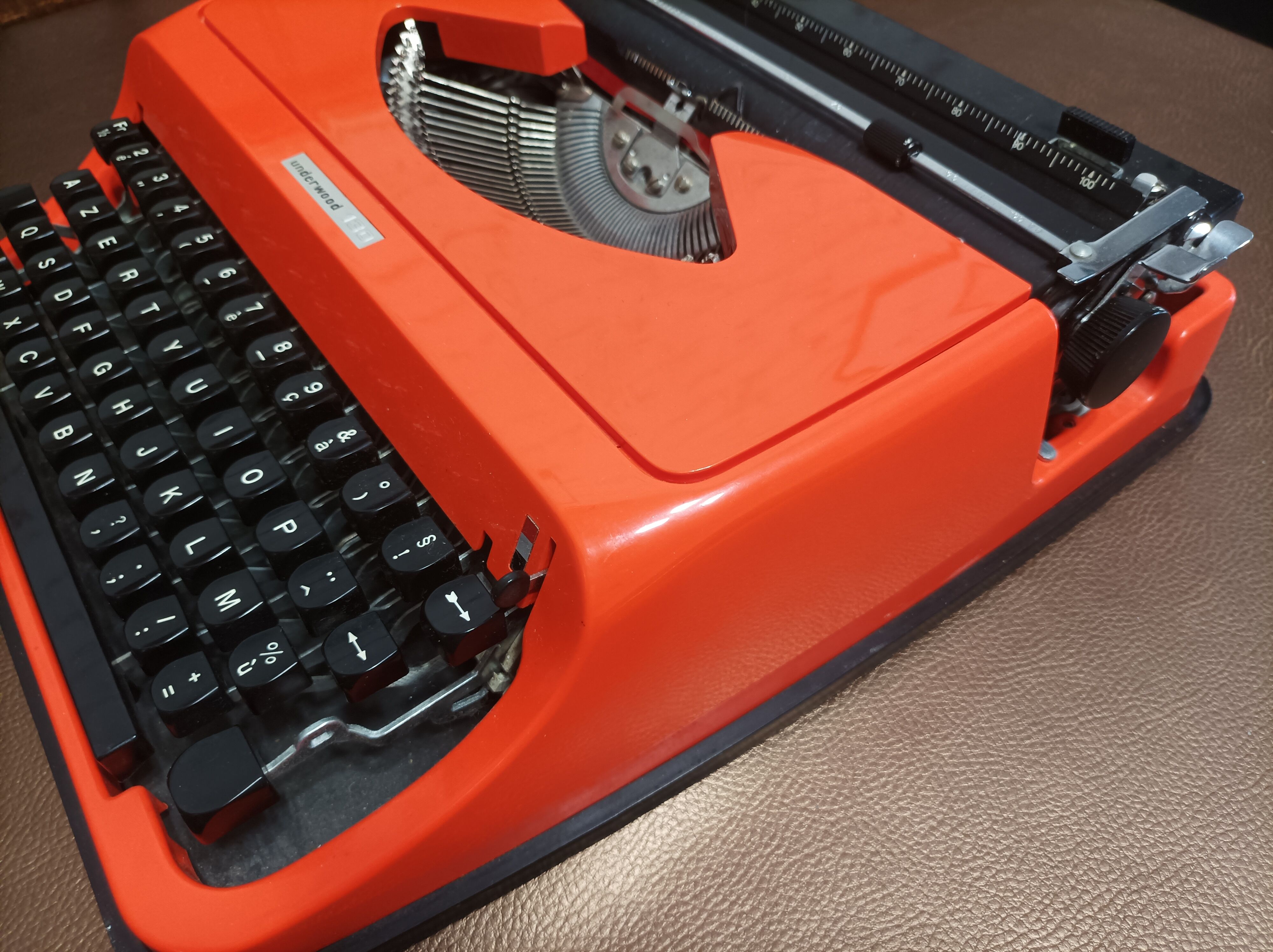 Underwood 130 Like New typewriter