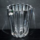 Villeroy & Boch vintage vase in ribbed molded crystal signed
