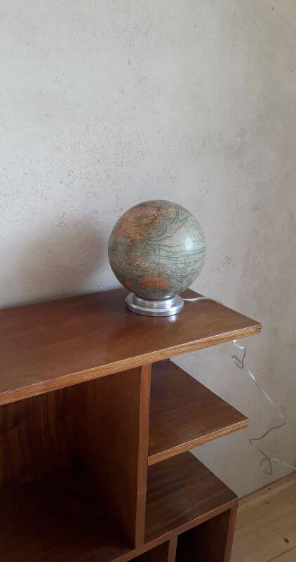 Globe terrestre lumineux J.Forest milieu XX°