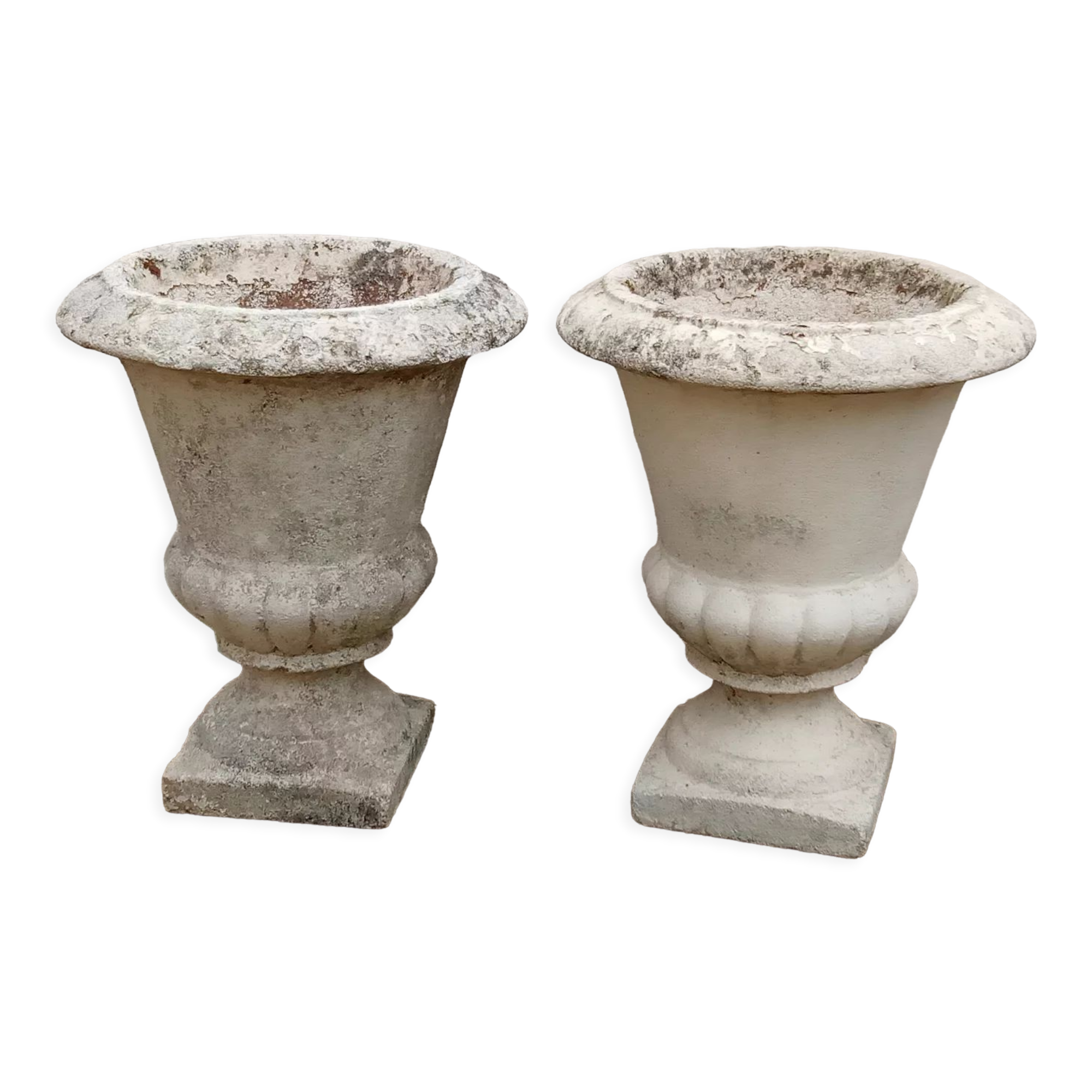 Pair of Medici vases in reconstituted stone