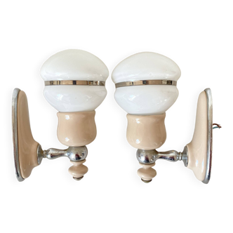 Pair of opaline and porcelain wall lights from the 70s
