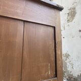 Central island trading counter in walnut