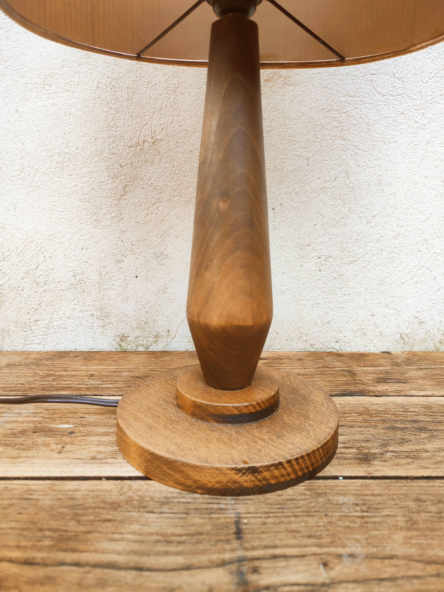 Lampe de type scandinave en bois