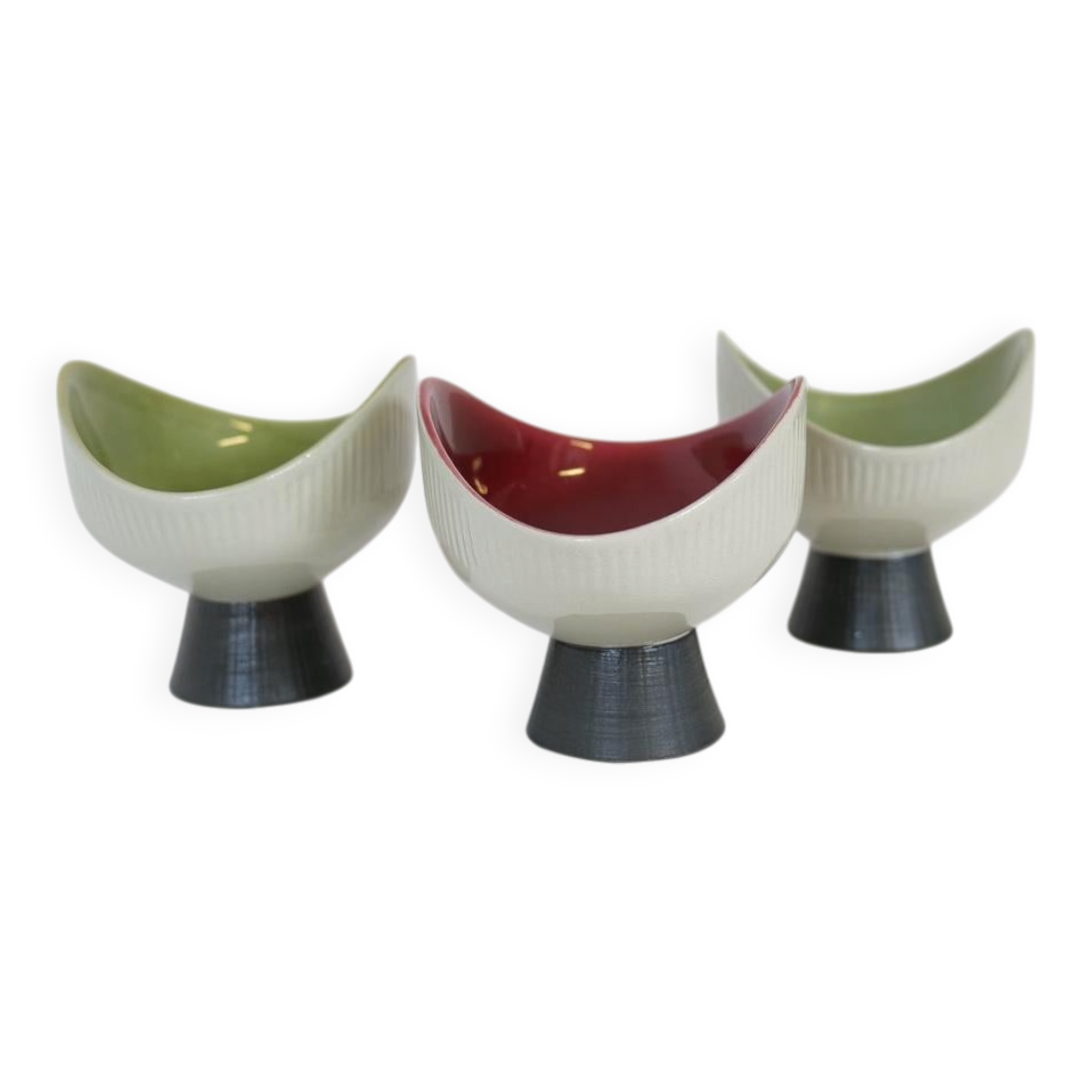 Mid-century modern set of 3 Bahia bowls by Carl-Harry Stålhane, Rörstrand, Sweden.