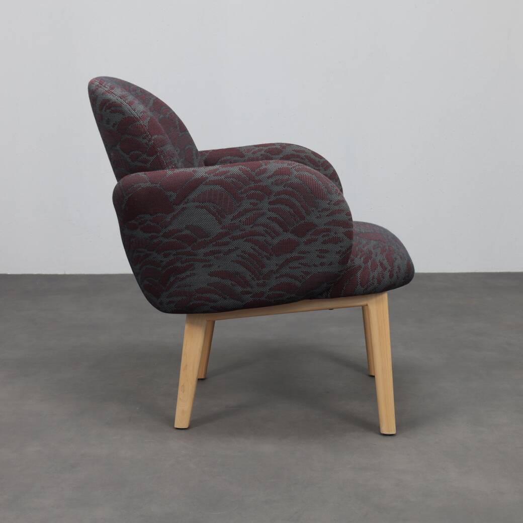 Lounge chair Dost lounge by Rianne Koens for Puik Design
