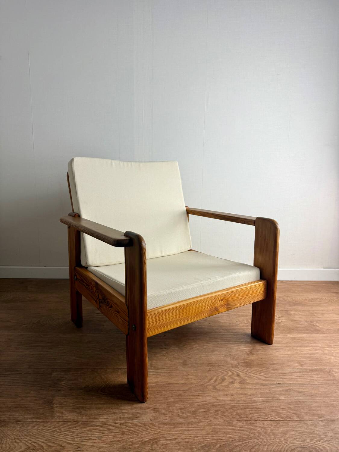 Solid pine armchair