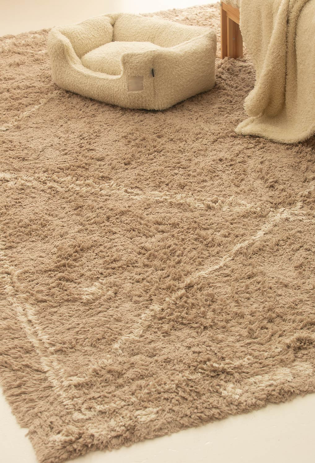 Berber carpet 200 x 300 cm brown ecru pattern