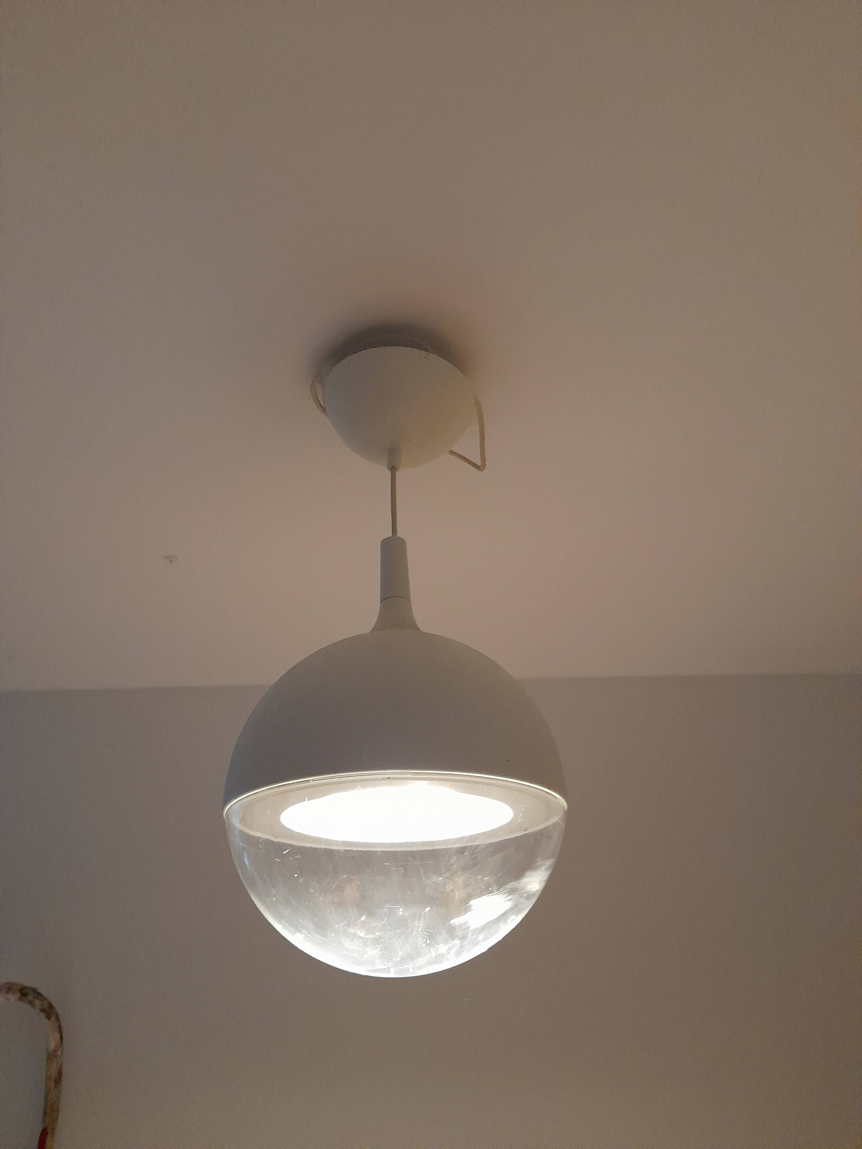 Vaster Ikea chandelier in white plastic
