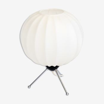 Lampe de table tripode avec globe en opaline 1960