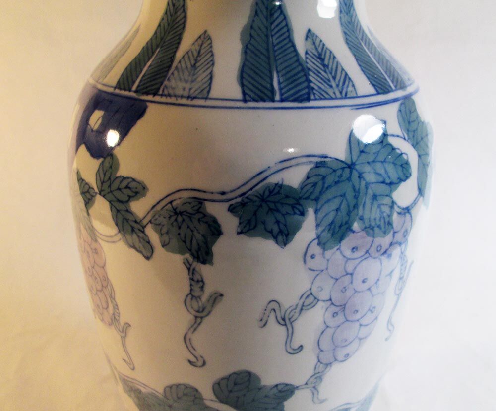 Chinese vase decoration vine