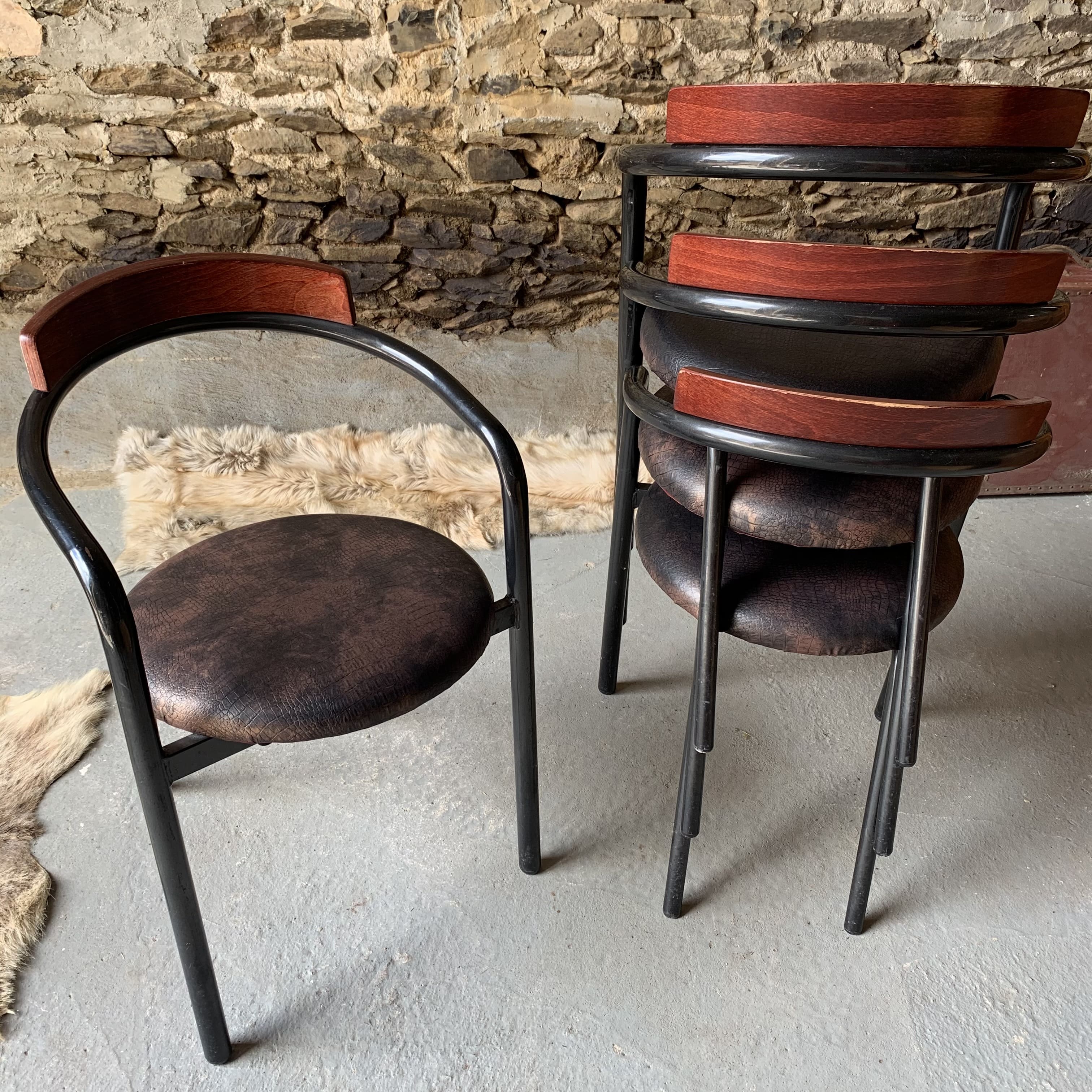 Set of 4 Stif armchairs