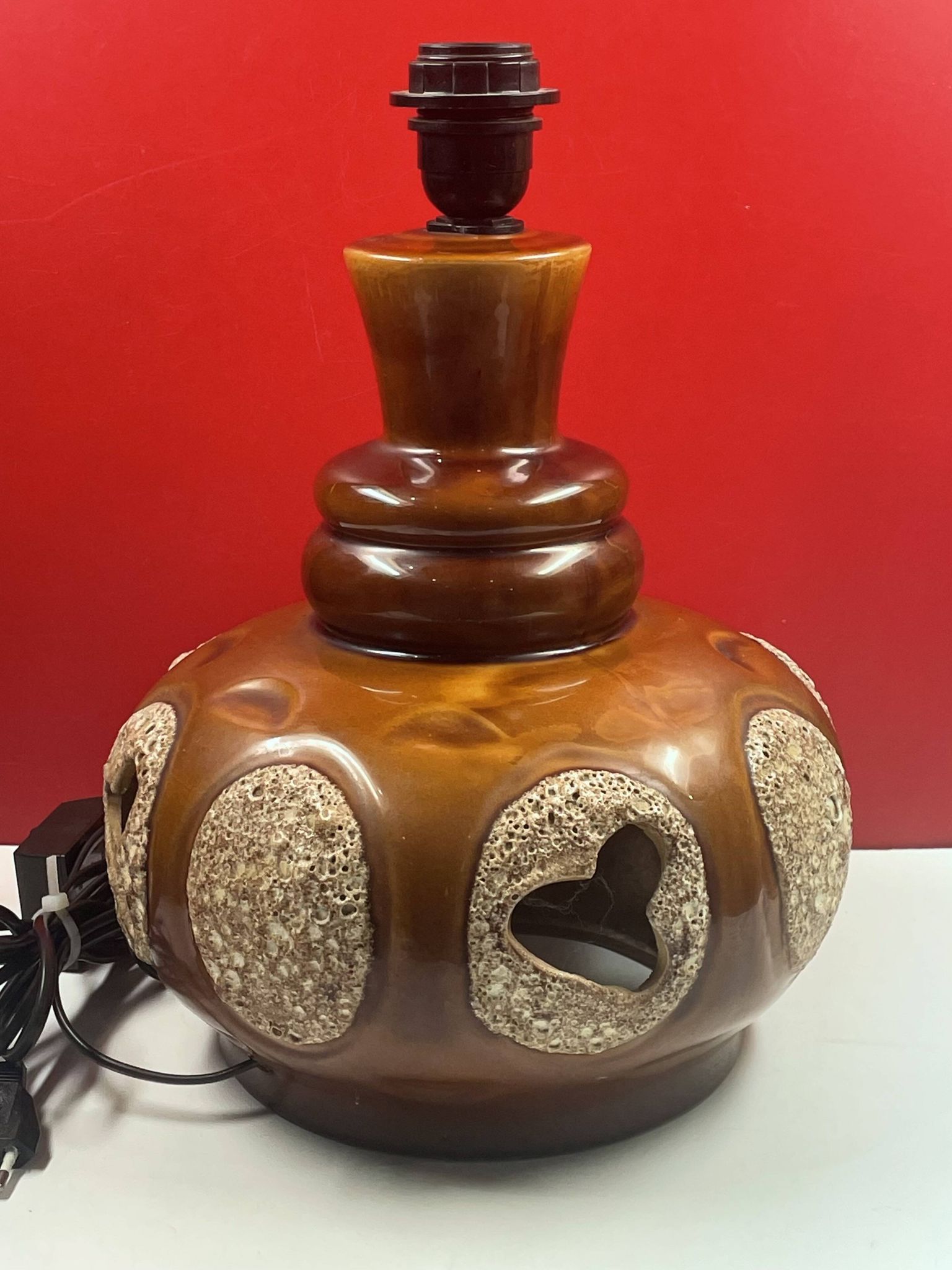 VINTAGE 1960'S CERAMIC FLOOR OR TABLE LAMP WITH FEATHERS WEST GERMANY 60S 1960S