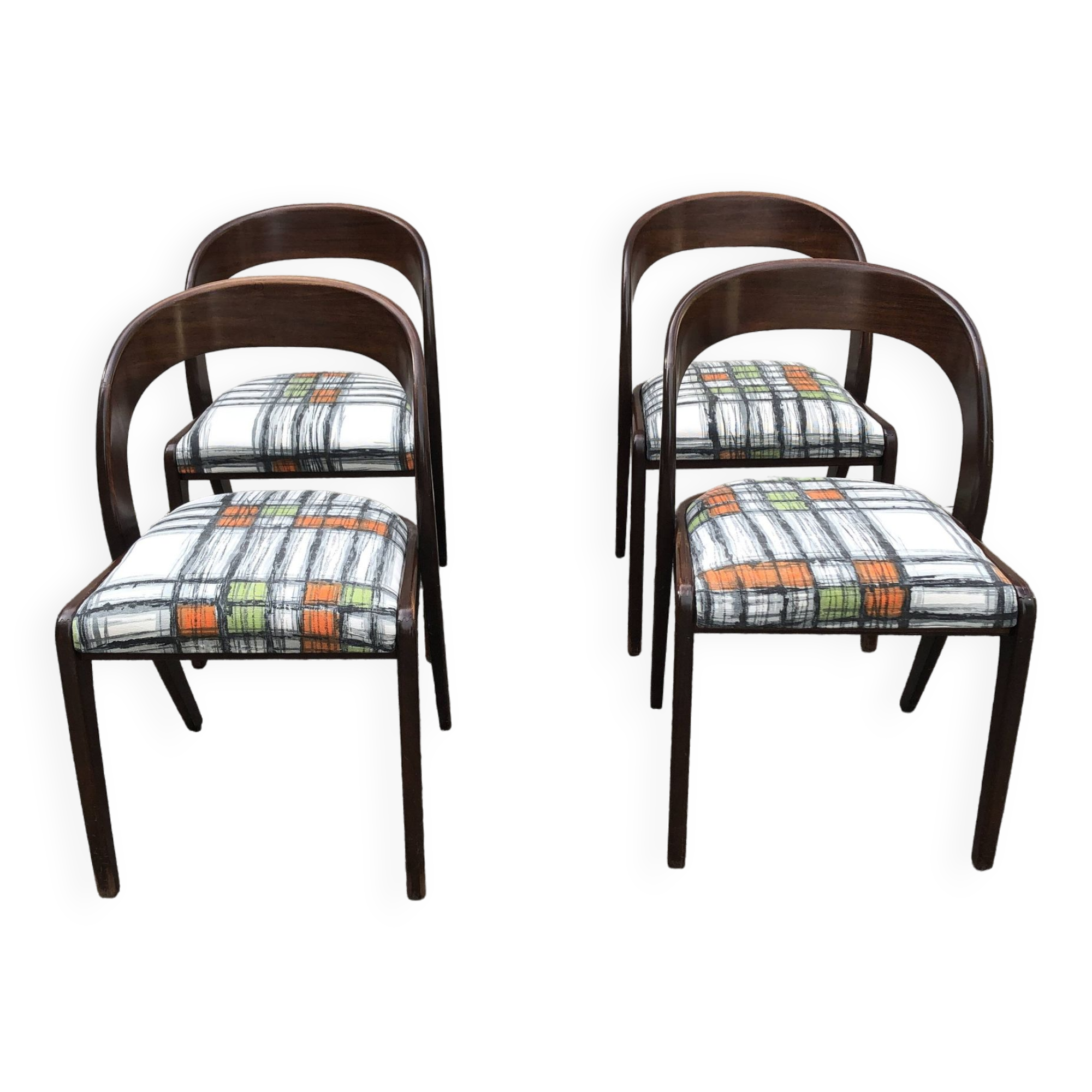 Baumann gondola chairs