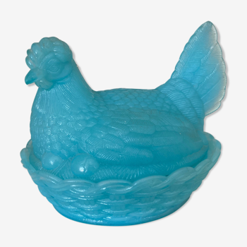 Bonbonnière poule en opaline turquoise