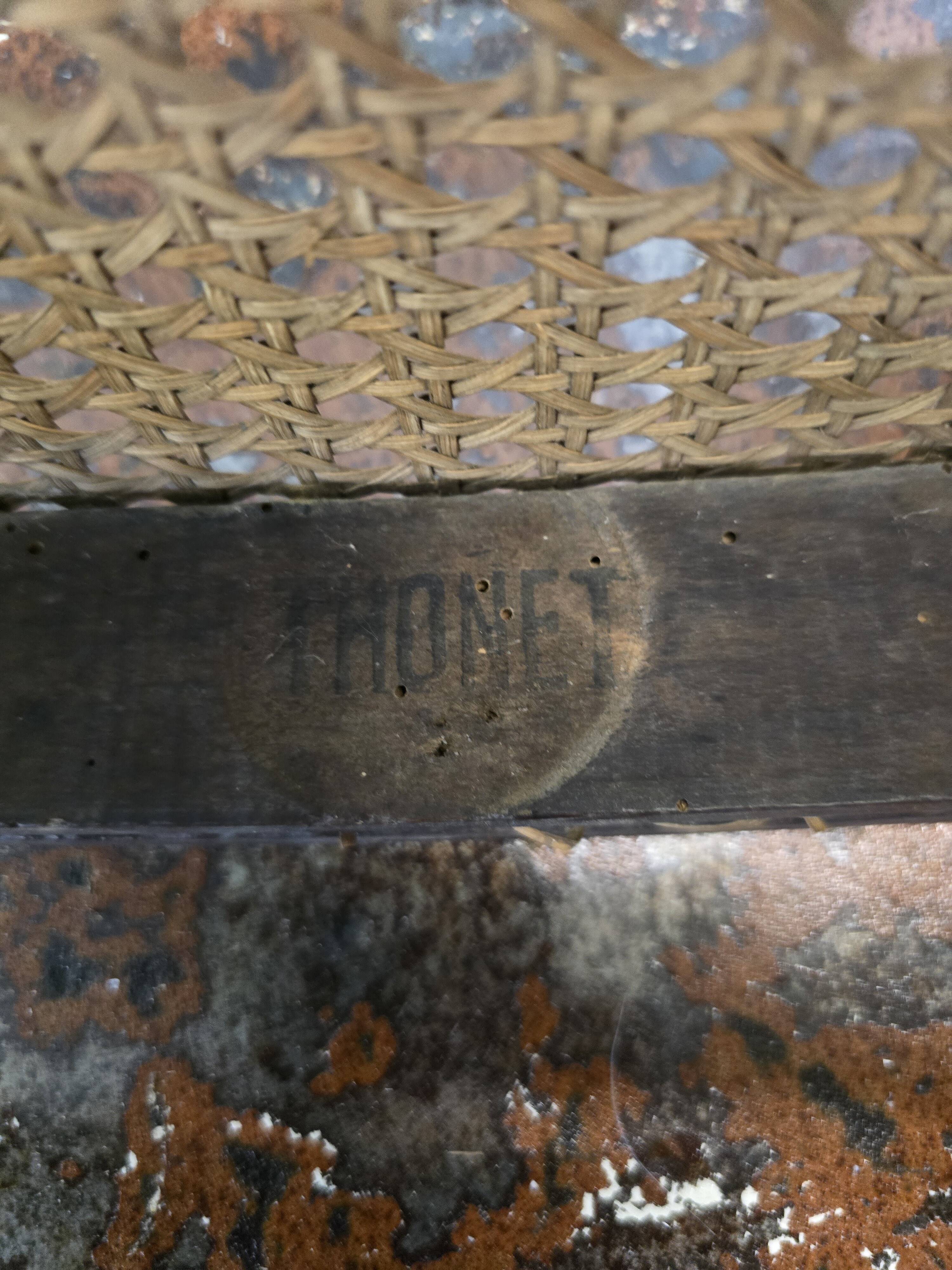Chaise de bistrot en bois courbé Thonet